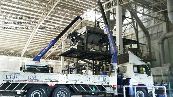 เครื่องบรรจุแป้ง 4 ถังชั่ง