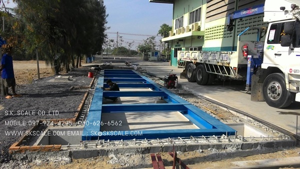 ติดตั้งเครื่องชั่งรถบรรทุกแบบแท่นบ่อเสมอพื้น ขนาด 3x18 เมตร